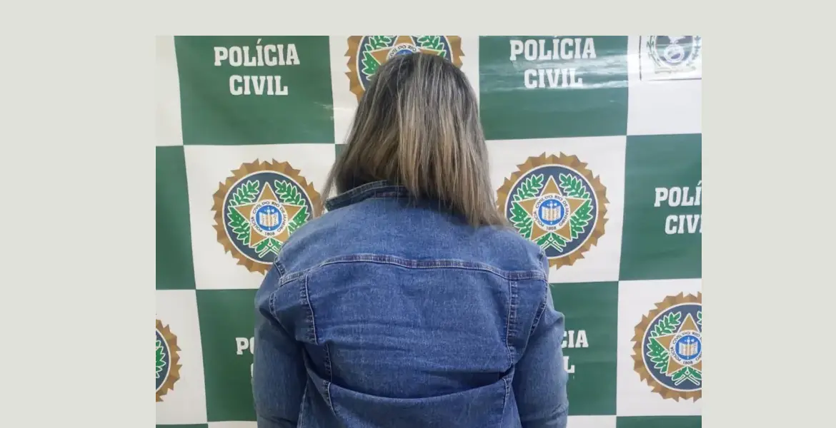 Clínica estética irregular é fechada no Centro de Petrópolis e mulher é presa